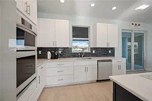 8186 Arlewood Cir, Port Charlotte, FL 33981 - Photo 4