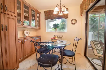 331 Oakwood Circle, Englewood, FL 34223 - Photo 12