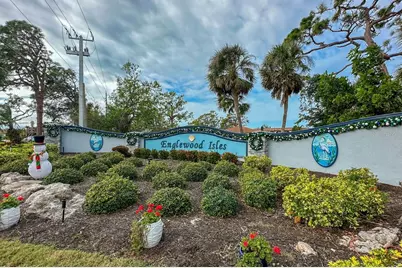 331 Oakwood Circle, Englewood, FL 34223 - Photo 30