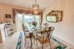 331 Oakwood Cir, Englewood, FL 34223 - Photo 8