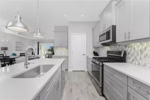 11221 McDermott Ct, Englewood, FL 34223 - Photo 18