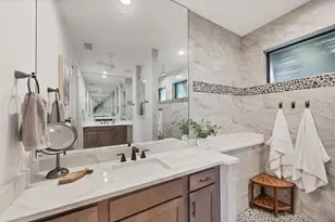 13428 Amaryllis Cir, Port Charlotte, FL 33981 - Photo 18