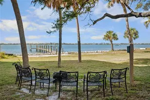 918 Edgewater Dr, Englewood, FL 34223 - Photo 44