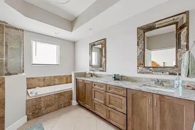 8005 Bay Pointe Drive, Englewood, FL 34224 - Photo 36