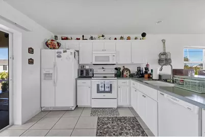 230 Rotonda Boulevard W, Rotonda West, FL 33947 - Photo 18