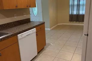 4717 Hollingsworth Ave, Sarasota, FL 34233 - Photo 6