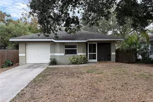 4717 Hollingsworth Ave, Sarasota, FL 34233 - Photo 1