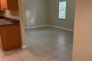 4717 Hollingsworth Ave, Sarasota, FL 34233 - Photo 8