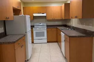 4717 Hollingsworth Ave, Sarasota, FL 34233 - Photo 6