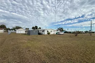 2064 Michigan Ave, Englewood, FL 34224 - Photo 4