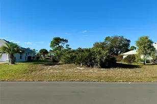 114 Tournament Rd, Rotonda West, FL 33947 - Photo 1