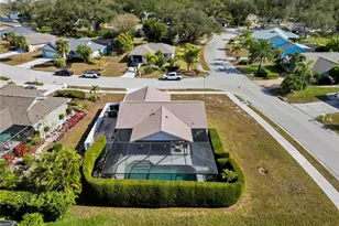 617 Sugarwood Dr, Venice, FL 34292 - Photo 2