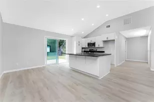 5081 S Chamberlain Blvd, North Port, FL 34286 - Photo 12