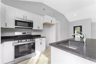 5081 S Chamberlain Blvd, North Port, FL 34286 - Photo 14