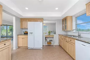 113 Annapolis Ln, Rotonda West, FL 33947 - Photo 16