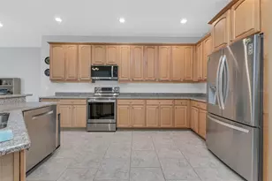 895 Clear Lake Dr, Englewood, FL 34223 - Photo 12