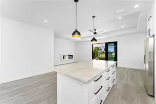 27 Bunker Ct, Rotonda West, FL 33947 - Photo 16