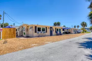 115 Friendship Ln, Englewood, FL 34223 - Photo 8