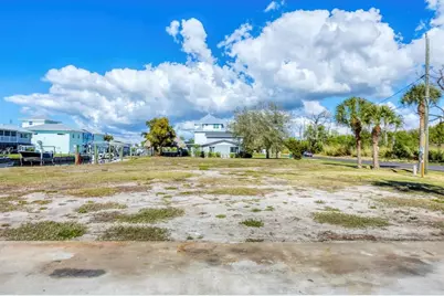 10484 Raymond Street, Englewood, FL 34224 - Photo 30