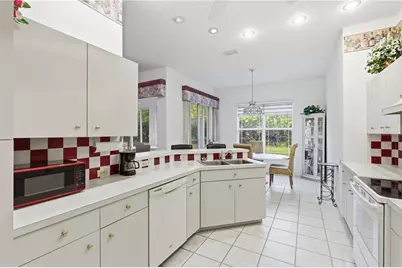 8382 Pondview Lane, Englewood, FL 34224 - Photo 10