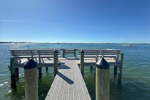 53 W Bay Heights Ave, Englewood, FL 34223 - Photo 4