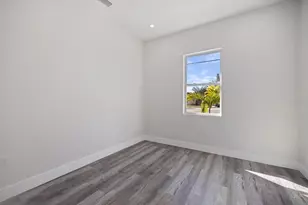 3525 McIntosh Rd, Sarasota, FL 34232 - Photo 18