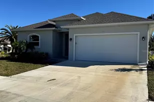 720 Redbud Ct, Englewood, FL 34223 - Photo 2