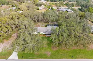 8881 Cypresswood Dr, Lake Wales, FL 33898 - Photo 46