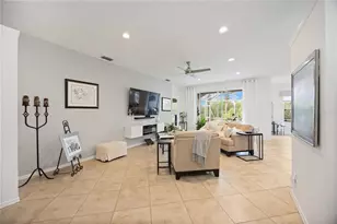 271 Fareham Dr, Venice, FL 34293 - Photo 14