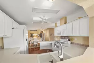 2730 Tanager Ln, Englewood, FL 34224 - Photo 14