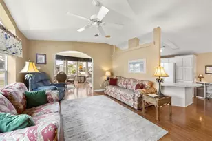 2730 Tanager Ln, Englewood, FL 34224 - Photo 12