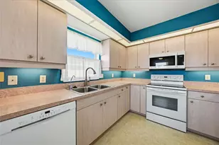 5800 Sabal Trace Dr, North Port, FL 34287 - Photo 16