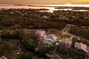 10110 Creekside Dr, Placida, FL 33946 - Photo 8