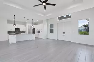 15715 Viscount Cir, Port Charlotte, FL 33981 - Photo 8