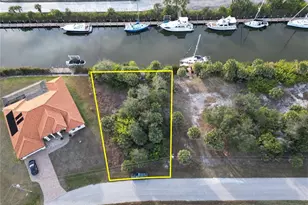 10481 Redondo St, Port Charlotte, FL 33981 - Photo 1