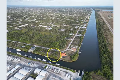 10481 Redondo Street, Port Charlotte, FL 33981 - Photo 8