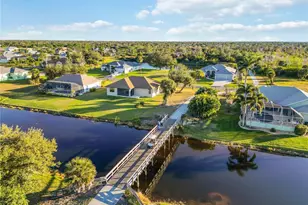 107 Medalist Rd, Rotonda West, FL 33947 - Photo 34