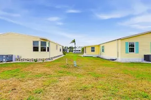 605 Iglesia Dr, North Port, FL 34287 - Photo 38