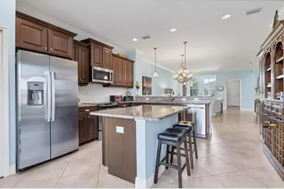 10810 Lerwick Circle, Englewood, FL 34223 - Photo 6