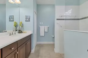 10810 Lerwick Cir, Englewood, FL 34223 - Photo 28