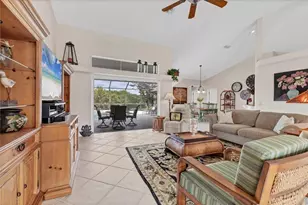 42 Medalist Ln, Rotonda West, FL 33947 - Photo 10