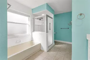 8479 Creekview Ln, Englewood, FL 34224 - Photo 10