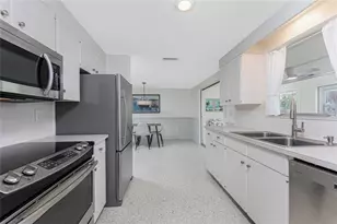 1691 Lakeview Pl, Englewood, FL 34223 - Photo 12