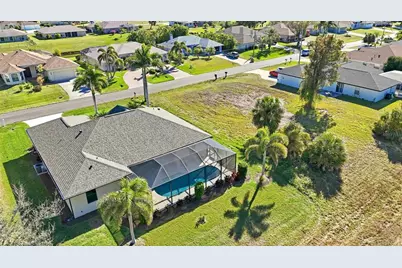 45 Broadmoor Lane, Rotonda West, FL 33947 - Photo 32