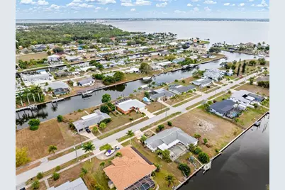 125 Baldwin Court SE, Port Charlotte, FL 33952 - Photo 40