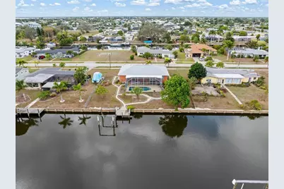 125 Baldwin Court SE, Port Charlotte, FL 33952 - Photo 38