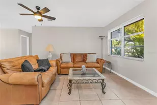 194 Caddy Rd, Rotonda West, FL 33947 - Photo 4