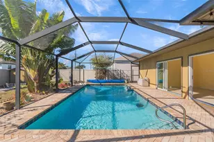 322 NE 29th Terrace, Cape Coral, FL 33909 - Photo 38