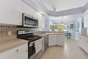 9366 Heartwellville Ave, Englewood, FL 34224 - Photo 16