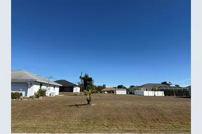 7218 Peacock Lane, Englewood, FL 34224 - Photo 12